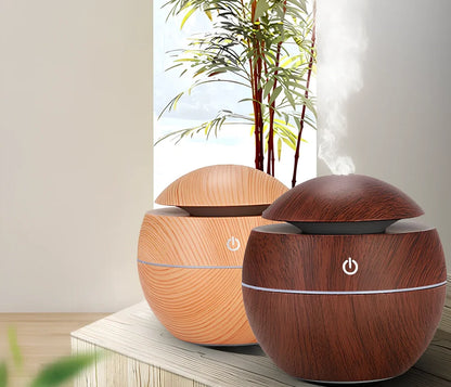 Wood grain USB desktop aroma diffuser with coloured lights and 130ml water tank for office use