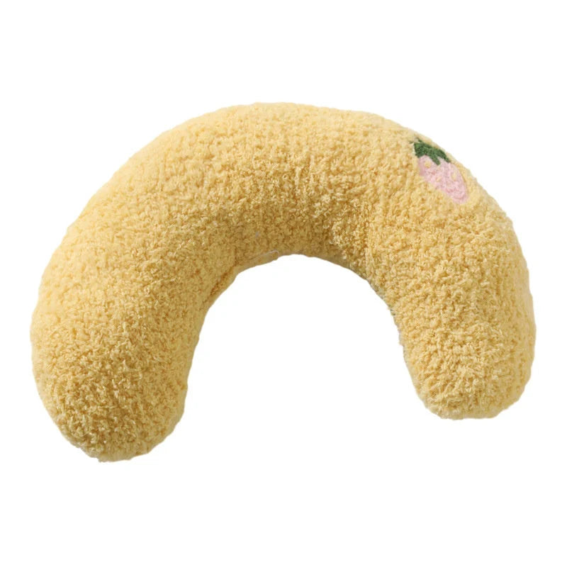 U-Shaped Pet Pillow for cats and small dogs in various colors, supporting vertebra and enhancing sleep
