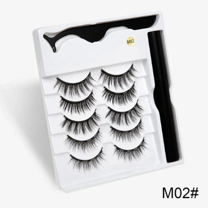 Magnetic false eyelashes set for easy, glue-free application