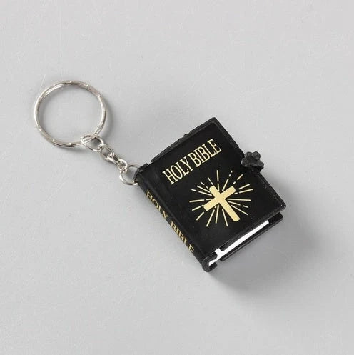 Mini Holy Bible Keychain with Jesus Cross in PVC colour leather, dimensions 4.5x6.0cm