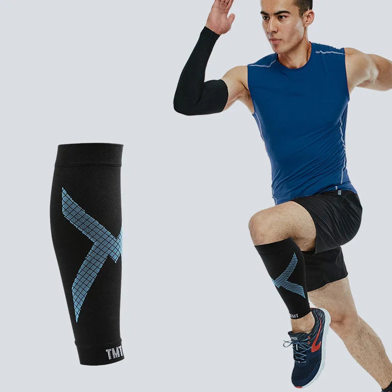 Wristband compression socks with graduated 20-30mmHg pressure for marathon running and athletic performance