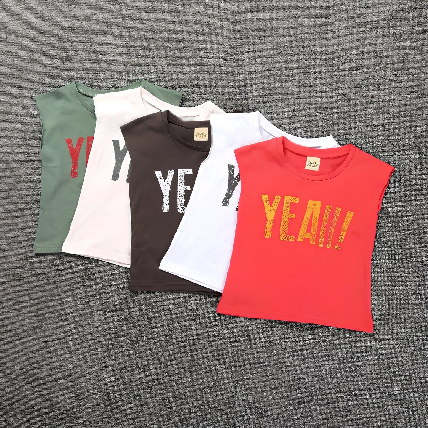 Children's sleeveless cotton t-shirt in army green with letter print, size 100 for 90-100cm height, bust 68cm