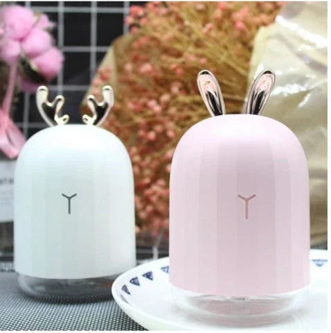 Mini humidifier in deer shape with USB charging, perfect for small spaces