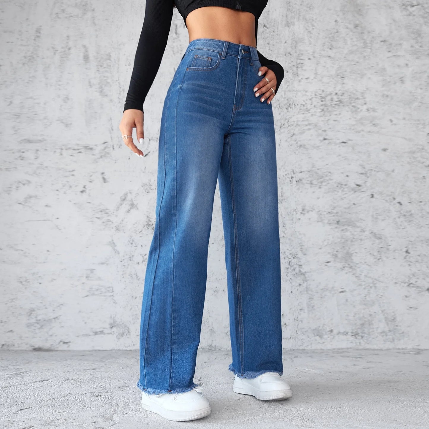 Women's high-waist wide-leg jeans in classic blue