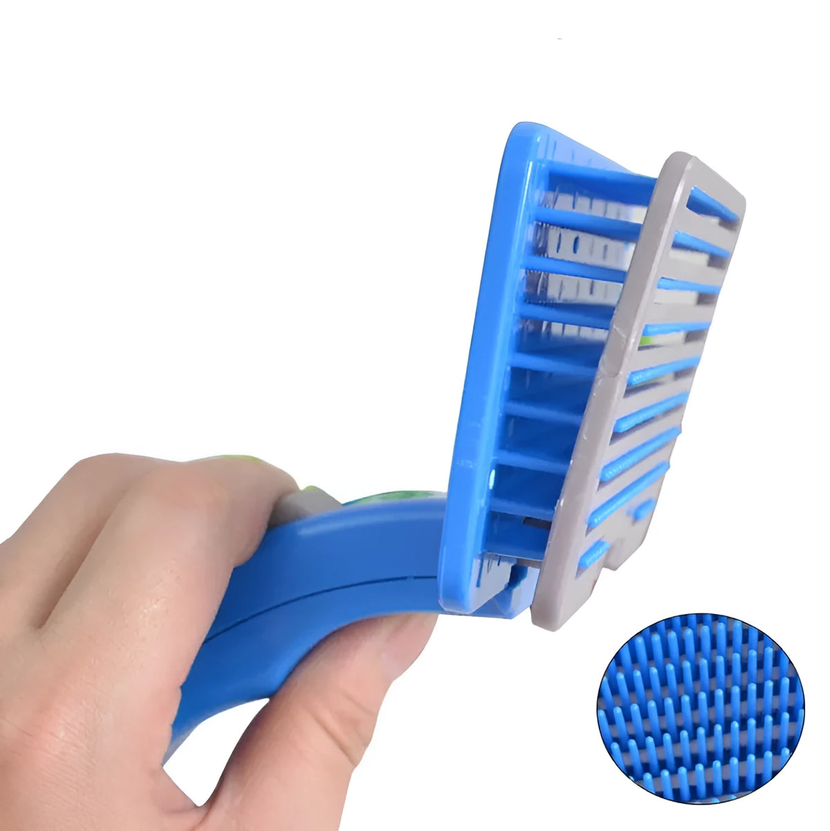 Pet hair removal comb with plastic handle and metal bristles, large size dimensions 12x7.8x19 cm