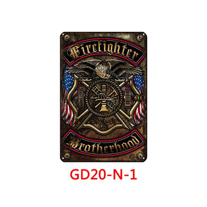 Retro tin painting wall hanging with American vintage design, 30x20cm