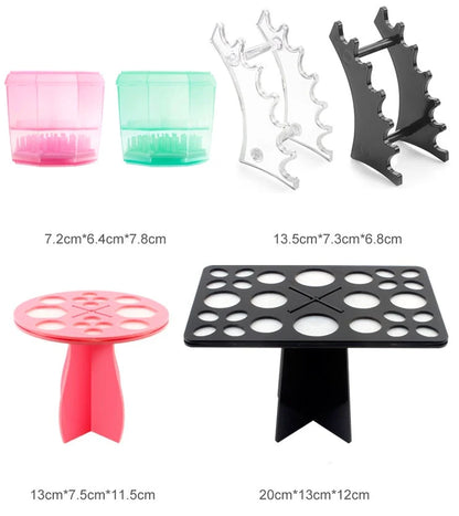 14-hole makeup brush holder in various colours for organizing and drying brushes