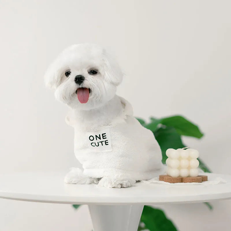White cotton hooded wrap towel for pets, available in sizes S and M, used for drying dogs and cats after bath or walk