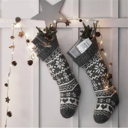 2M Christmas tree LED string lights with pine cone and star decorations in warm white