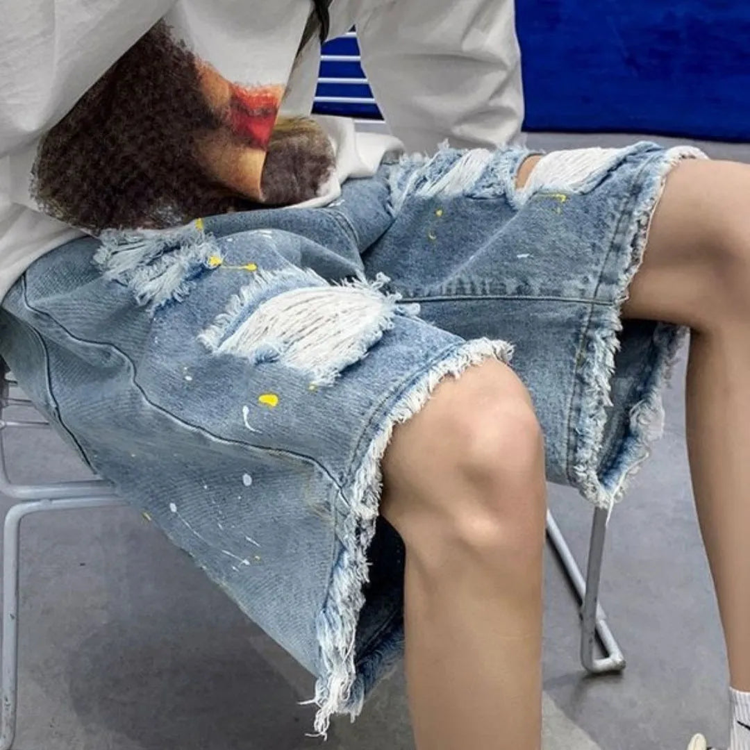 Men's loose fit water washed hole denim shorts in black or light blue, street style summer shorts