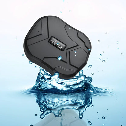 Black TK202 GPS locator, 90x74x25mm waterproof vehicle tracker with magnet and 5000mAh battery