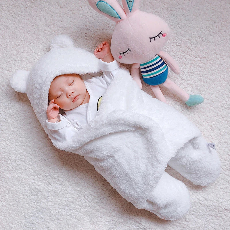 Winter swaddle blanket for newborns in 100% cotton, available in multiple colours and sizes