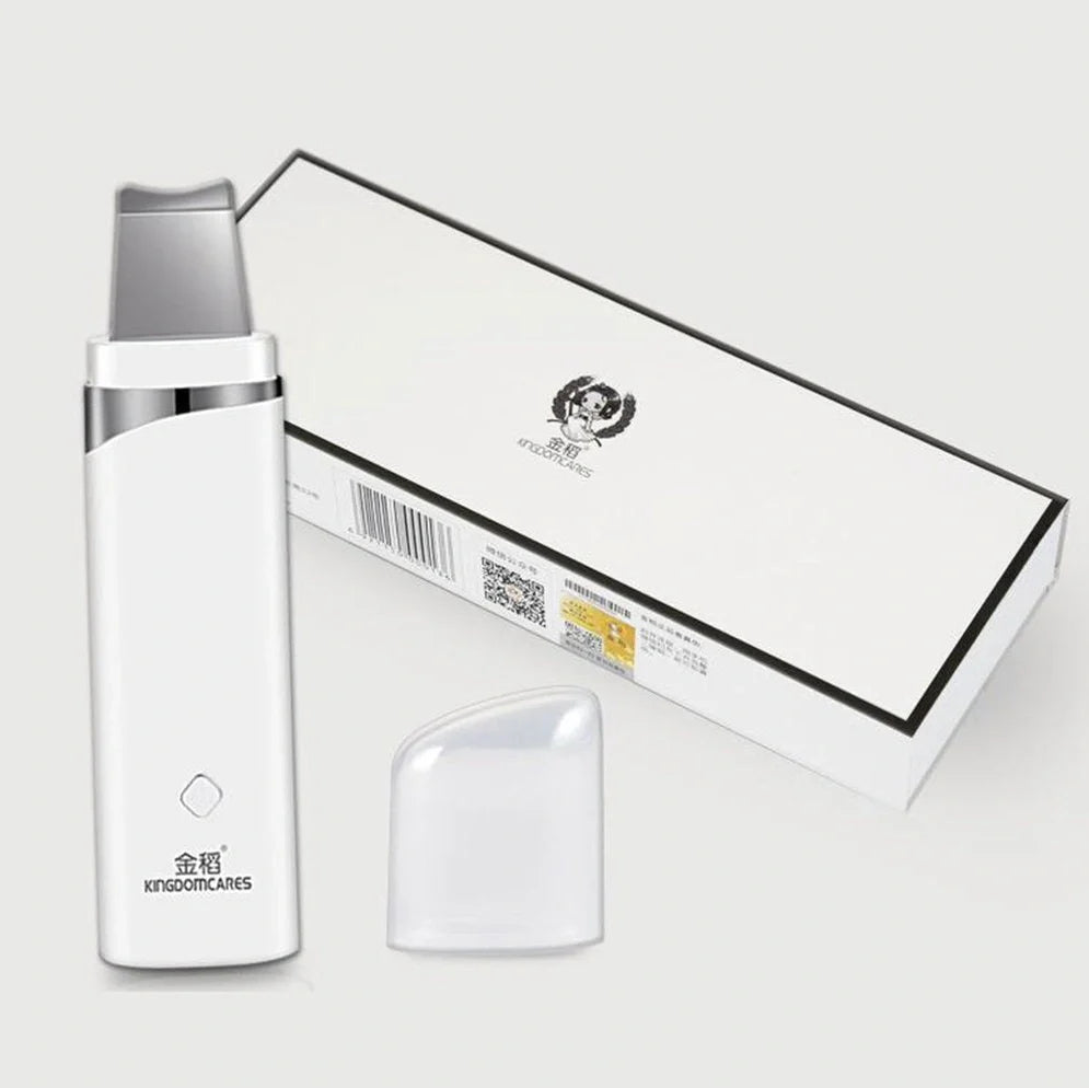 Blackhead cleanser bottle for oily skin with oil control and pore cleaning benefits