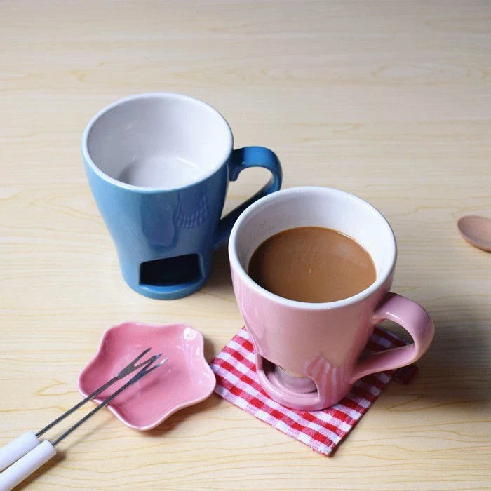 Versatile ceramic mug with dual-purpose design for hot drinks and cooking