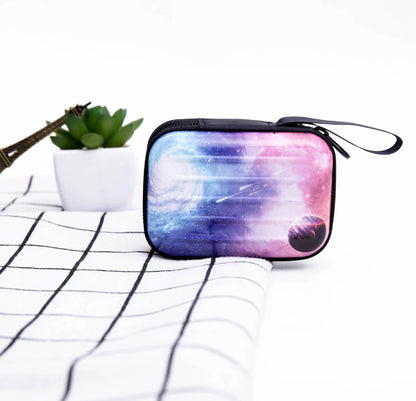 Tinplate coin purse with anime cartoon design and zipper opening