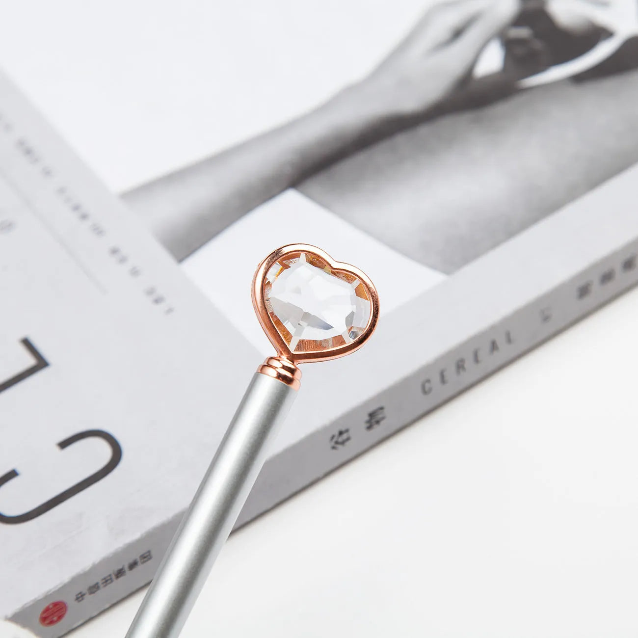 Creative crystal love ball diamond metal pen in golden, rose gold and silver colours
