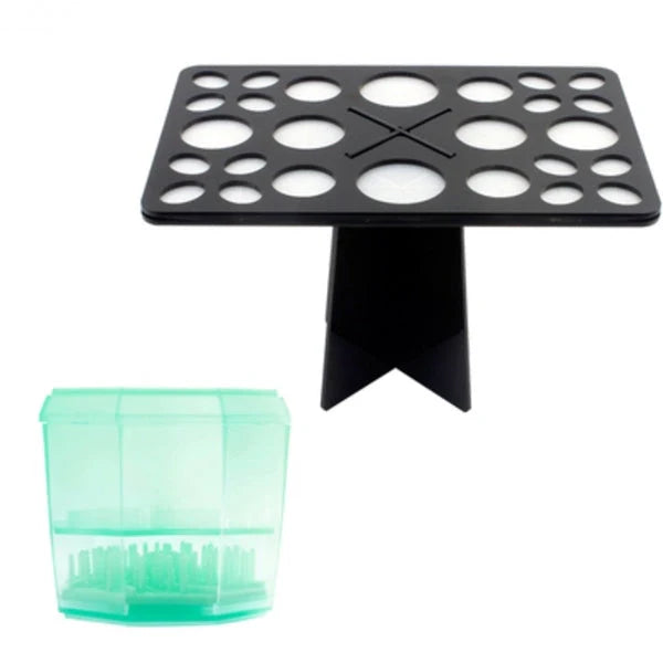 14-hole makeup brush holder in various colours for organizing and drying brushes