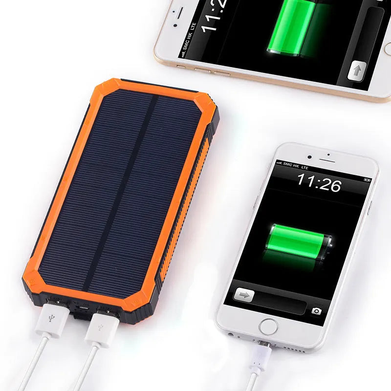 Solar power bank in black, green, orange or yellow with polymer lithium-ion battery