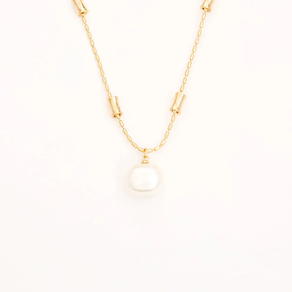 Cubic sugar pearl necklace and stud earrings set with real gold plating on copper, imitation pearl pendants, and adjustable chain