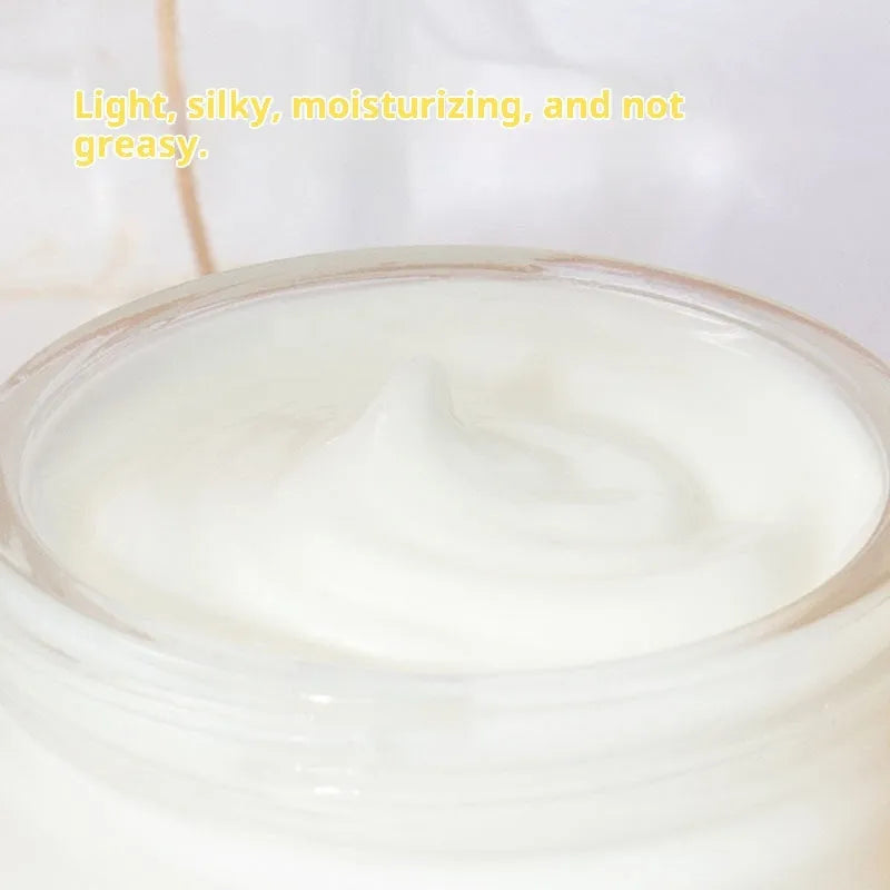 Lanolin Moisturizing Facial Cream in a 90g white jar with blue label