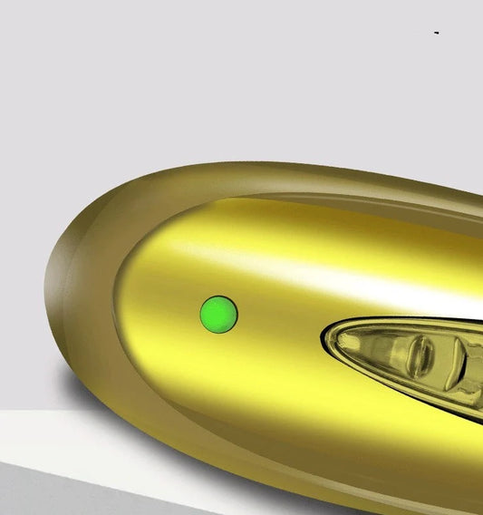 X7 hair clipper in gold colour showing size 10 blades and dual-mode power options