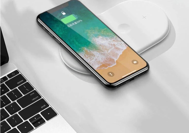 White 3-in-1 wireless charger station with Micro USB port and charging indicator