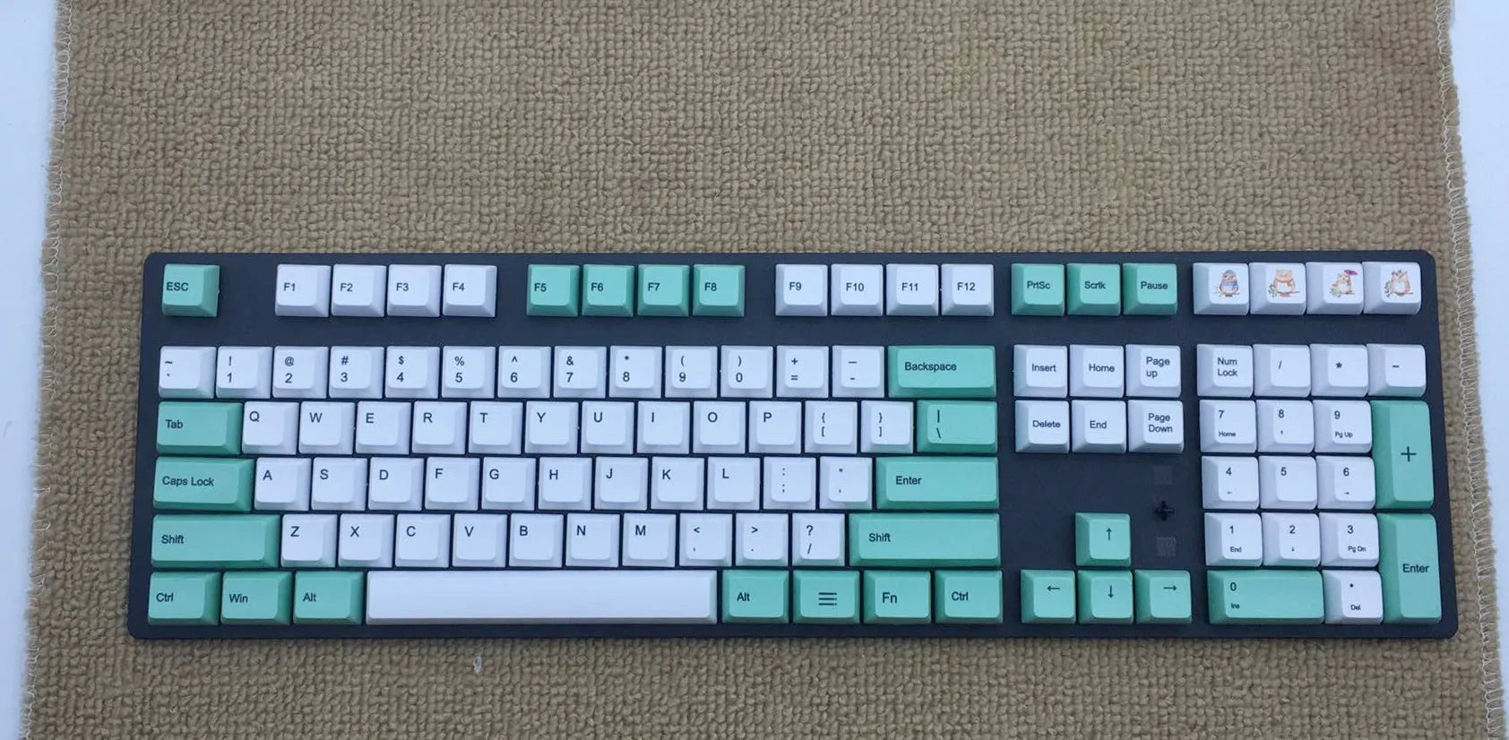 Japanese Russian Korean heat sublimation keycaps on mechanical keyboard with PBT material