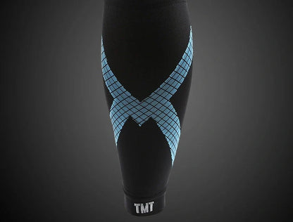 Wristband compression socks with graduated 20-30mmHg pressure for marathon running and athletic performance