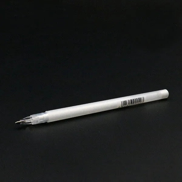 Black card hand-painted highlight pen with 0.8mm tip and plastic shell