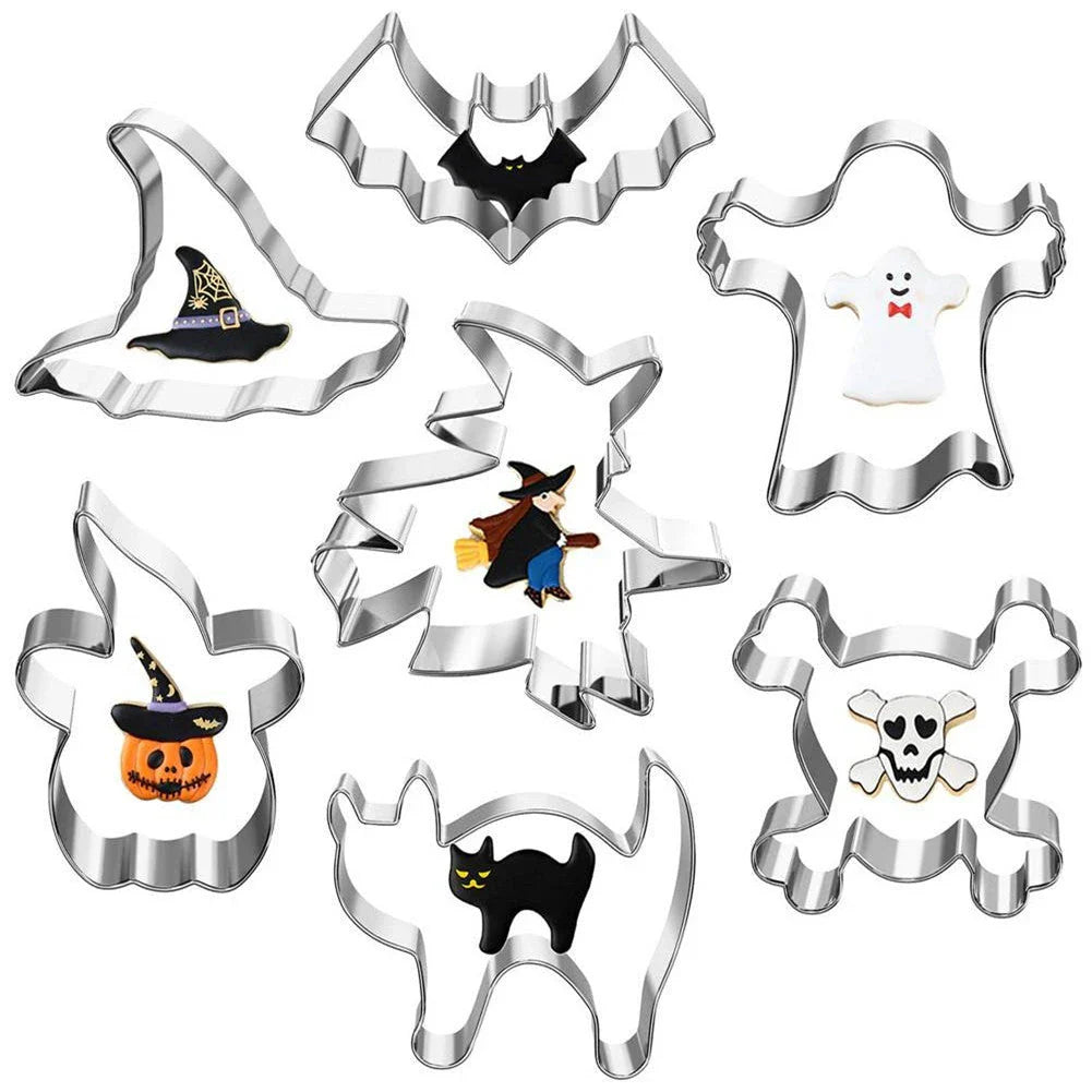 7-piece stainless steel Halloween cookie cutter set including pumpkin, bat, and skull shapes