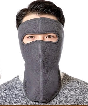 Autumn and winter dust masks in various colours for breathability and warmth