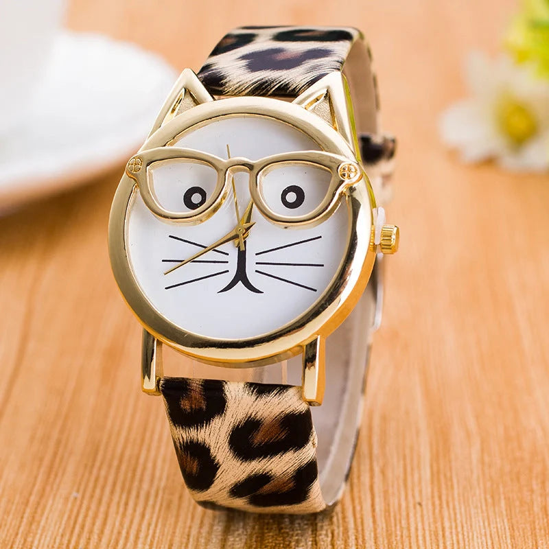 Cat face cartoon children's watch with quartz movement and colourful strap options