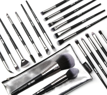 Black 20-piece nylon makeup brush set with PU storage bag, dimensions 19.5 x 12.5 x 2 cm, for precise application