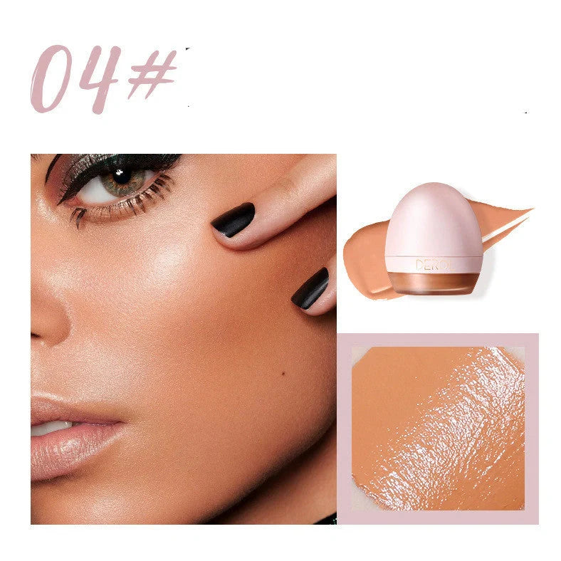 4-colour foundation cream compact with built-in sponge and small spoon applicator
