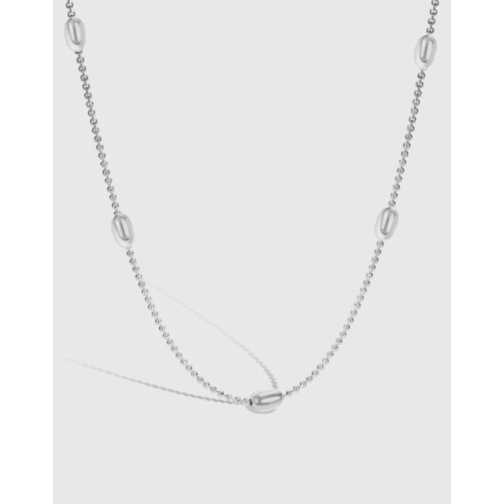 Women's 925 silver oval bead clavicle chain, simple electroplated finish, silver colour necklace on display