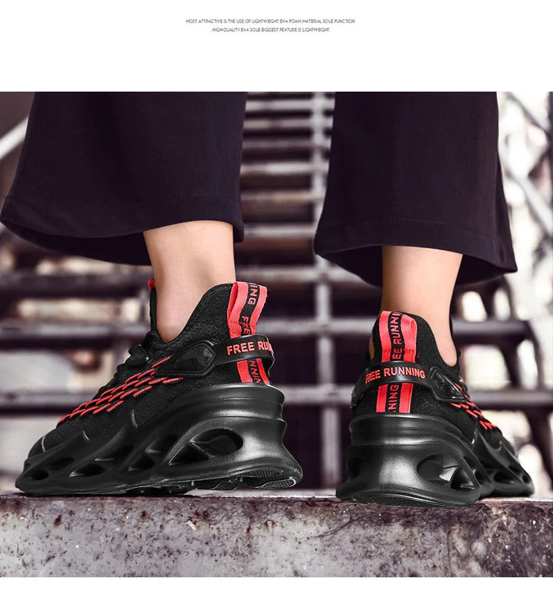 Wild sports casual shoes with lace-up closure and low heel in beige, black, or white options