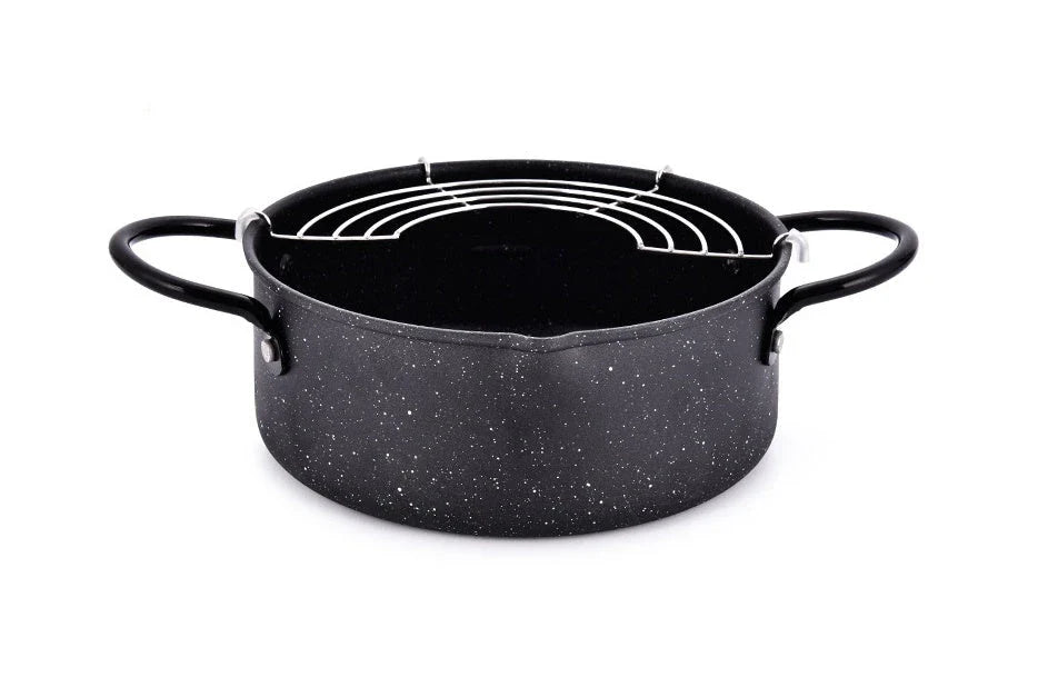 Household oil-saving fryer with non-stick coating and removable grease filter