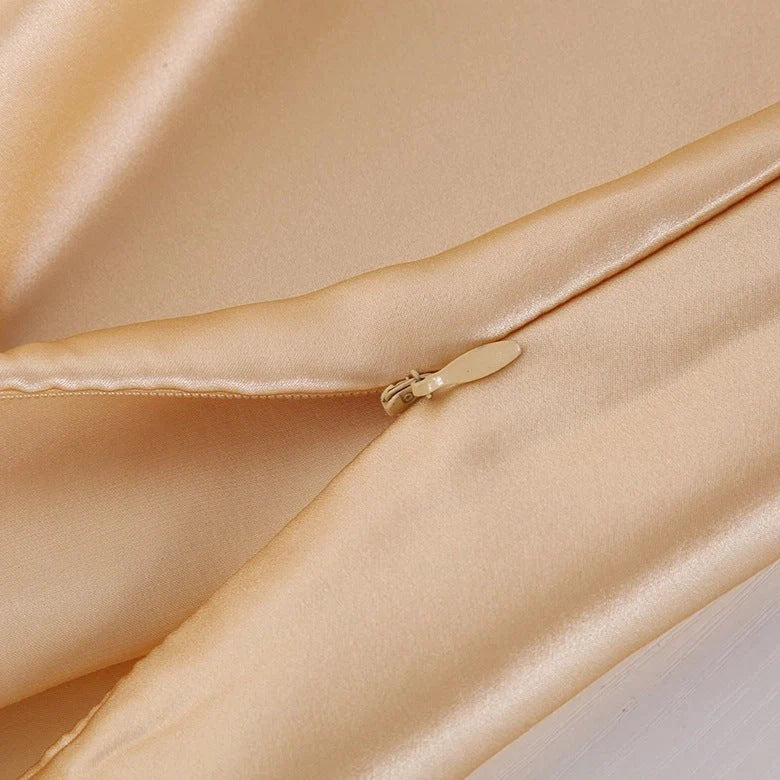Luxury satin ice silk pillowcase in multiple colours for a cooler sleep