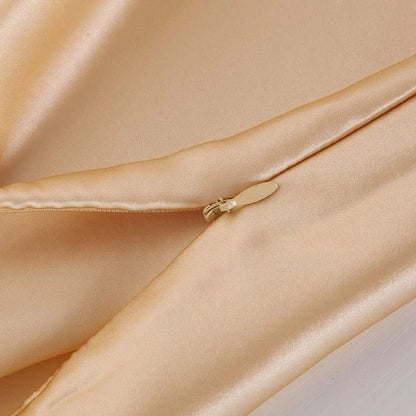 Luxury satin ice silk pillowcase in multiple colours for a cooler sleep