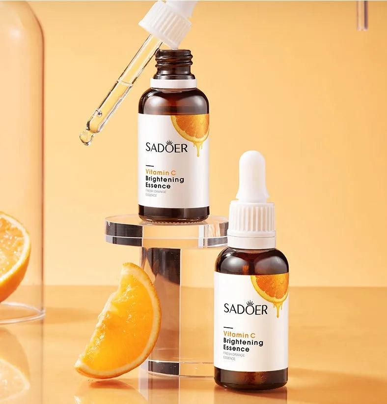 Vitamin C Hydrating Facial Essence Serum 30ml in English packaging