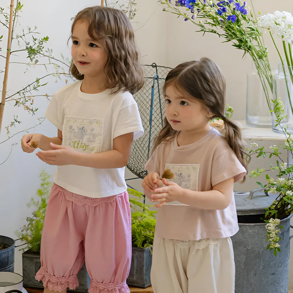 Girls retro pure colour cotton T-shirt with flower patches in pink, suitable for height 90-150cm