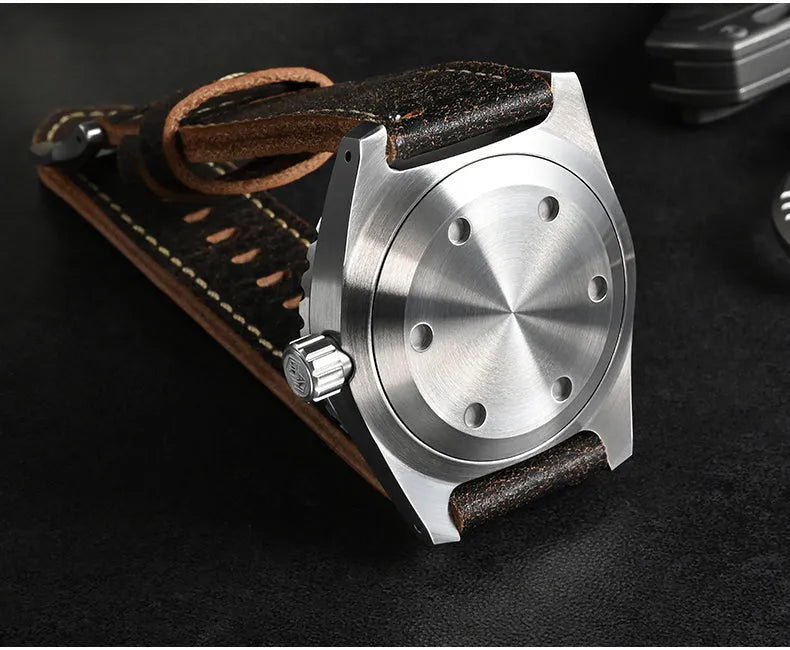 Men's 316L stainless steel diving automatic mechanical watch 41mm matte black dial green C3 luminous hour markers sapphire crystal cowhide strap
