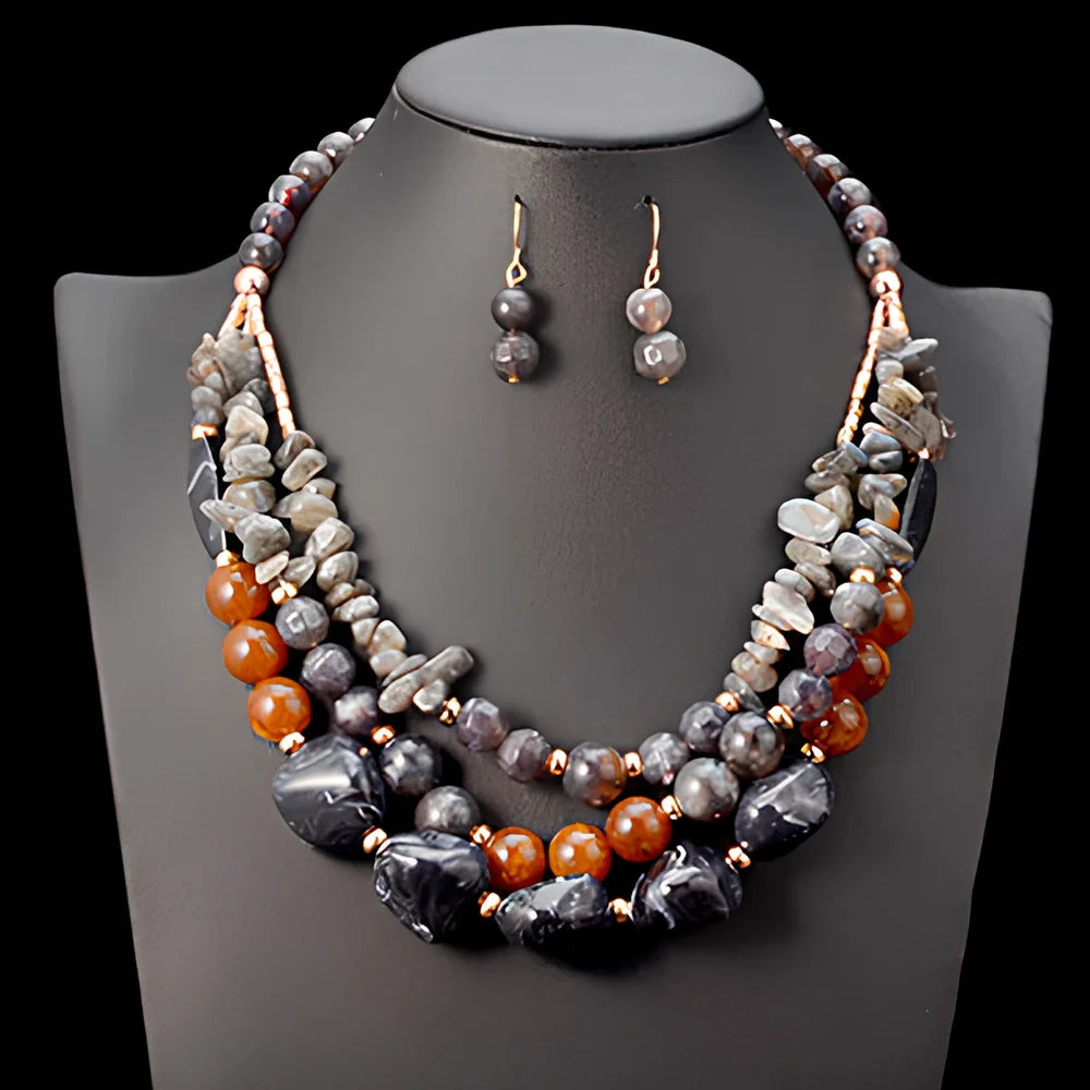 African beads jewellery set in black with 45cm plastic bead necklace and 5cm round earrings on zinc alloy