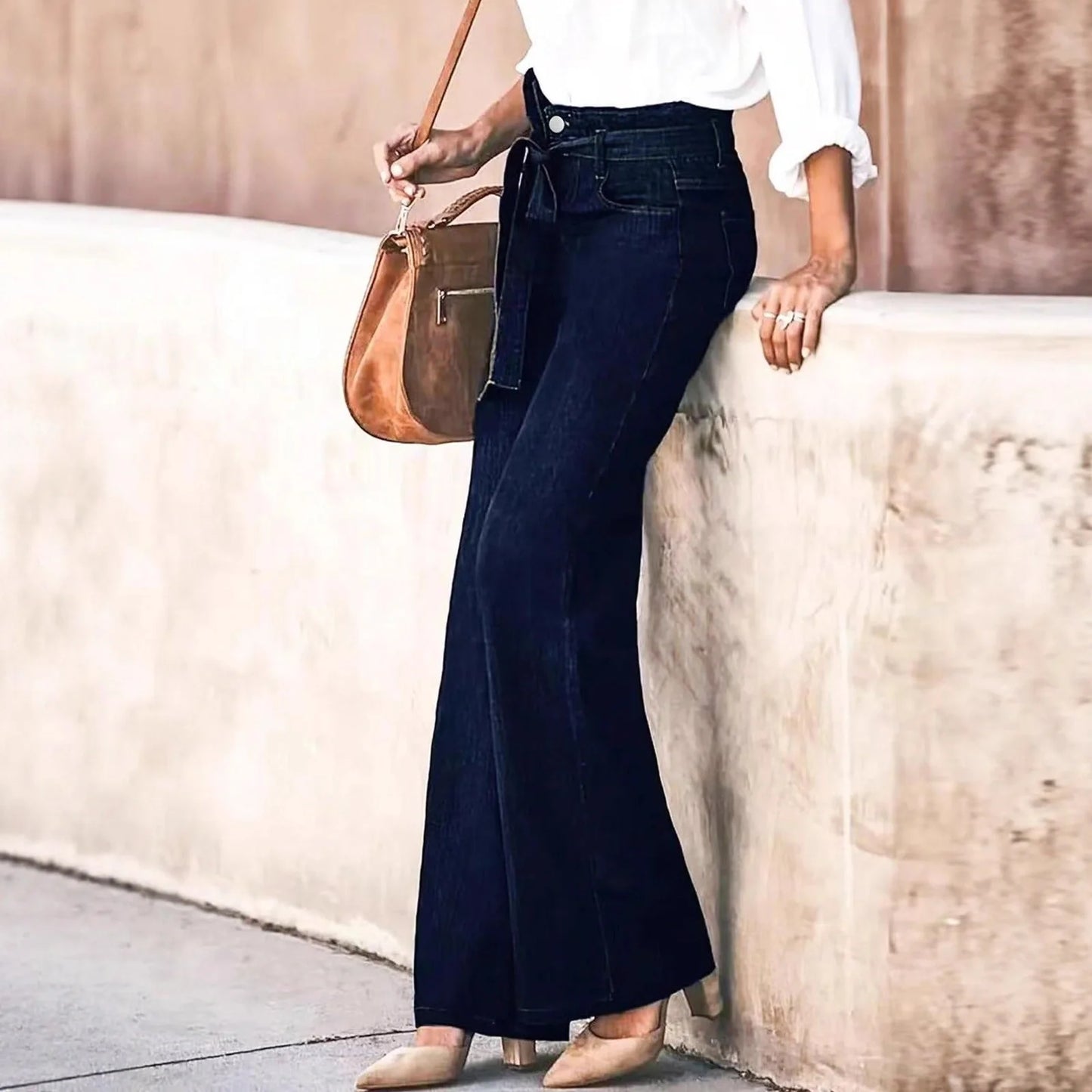 American Hot Girl Retro Wide Leg Jeans in 100% cotton denim with straight-leg design and wide openings