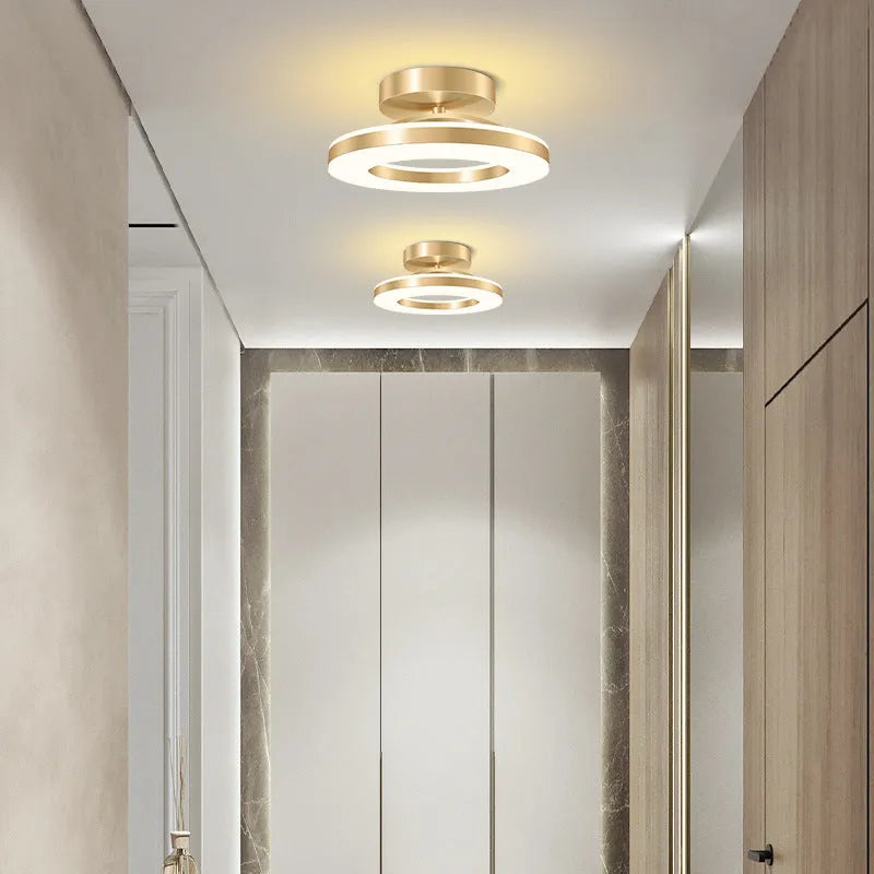 Modern minimalist ring ceiling lamp LED in white finish, 20cm diameter for hallway use