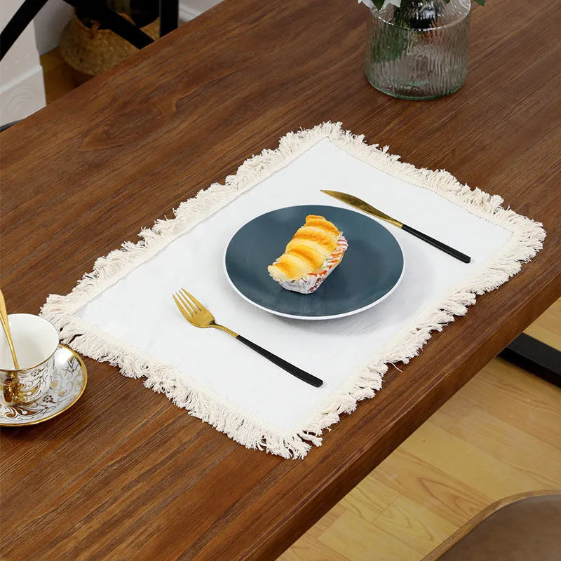 Solid colour polyester placemat in beige, square shape, Nordic minimalist style