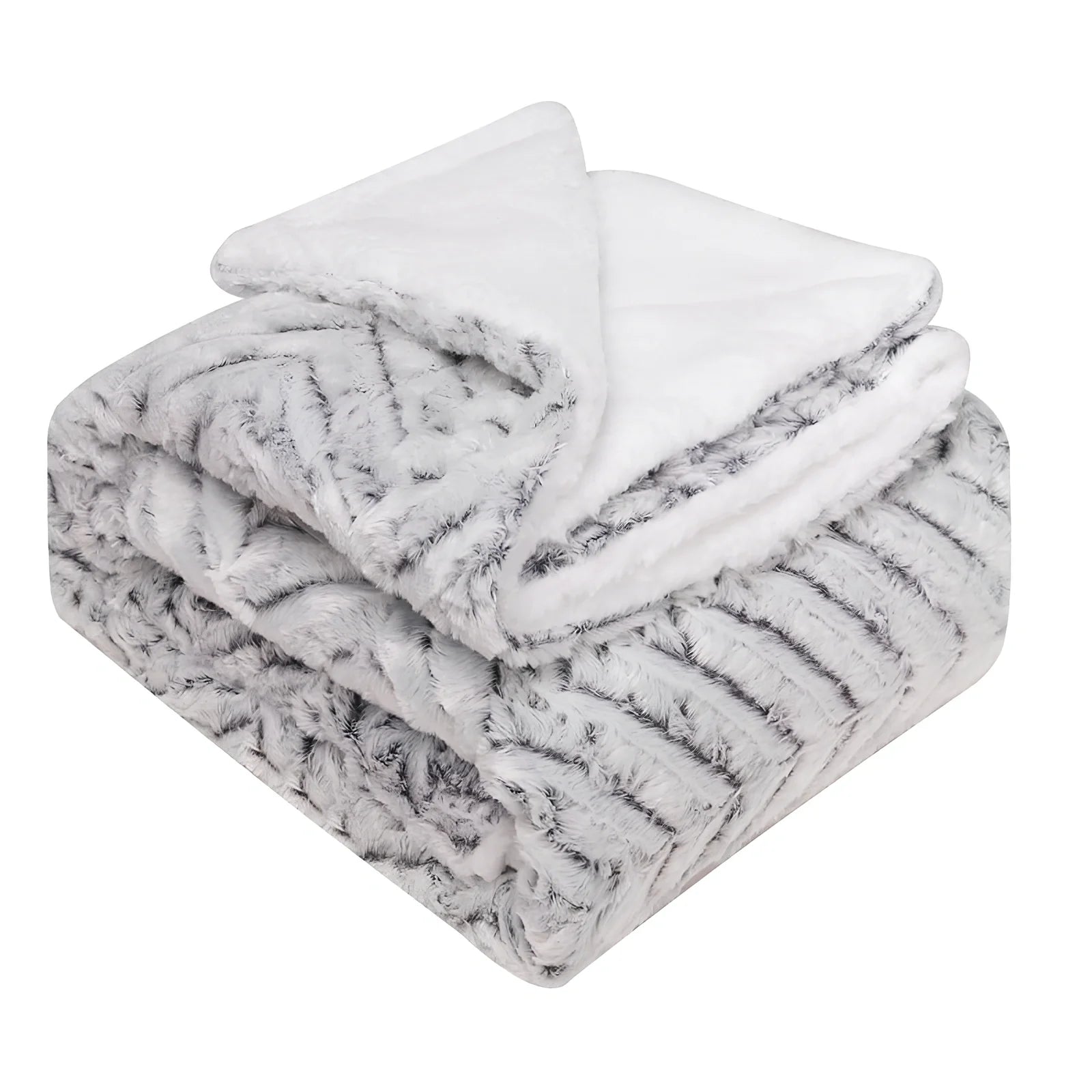 Thickened flannel polyester blanket in twist blue geometric pattern, weighing 1kg with coral fleece texture