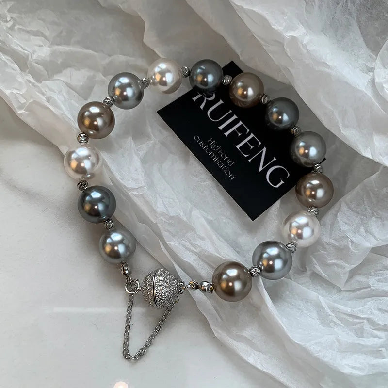 Gray pearl magnetic buckle bracelet for women, RF1034 silver colour, geometric shape with ring element