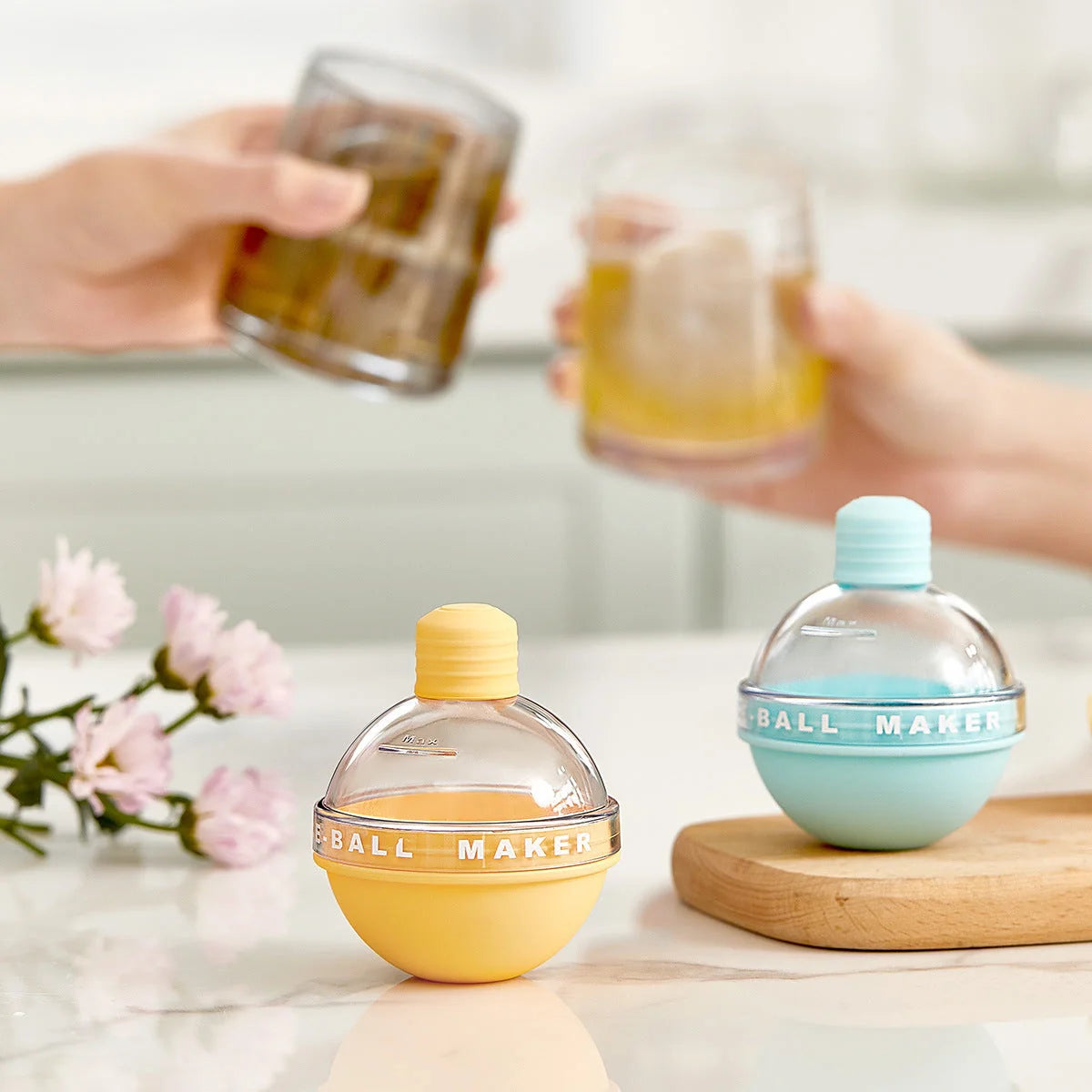 Food grade silicone ice ball mold for creating slow-melting spherical ice cubes