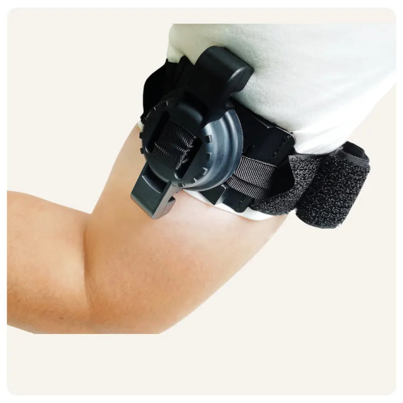 Black nylon outdoor camping tourniquet with rotating buckle, 38x950mm, on a plain background.